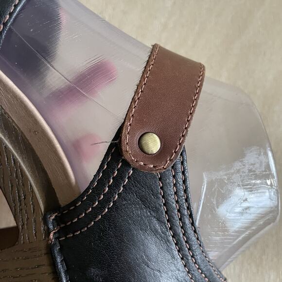 Dansko Darlene Dress Pumps - Picture 7 of 14